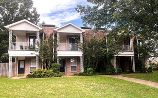 6137 Summerhill Place, Texarkana, TX 75503