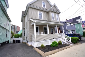 18 Henry St Unit 1, Everett, MA 02149