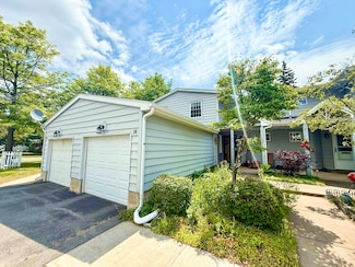 38 Maryland Rd, Plattsburgh, NY 12903