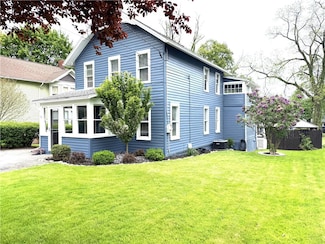 117 Oak St, Geneva, NY 14456