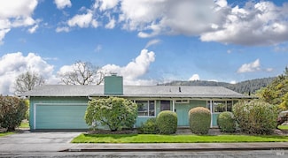 6574 Stone Bridge Rd, Santa Rosa, CA 95409