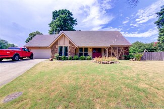 6703 E 75th Ct, Tulsa, OK 74133