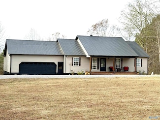 1315 Old Sheffield Gap Rd, Attalla, AL 35954