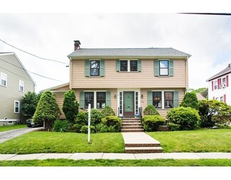 103 Winn St, Belmont, MA 02478