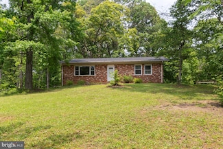 2 Macgregor Ridge Rd, Stafford, VA 22554