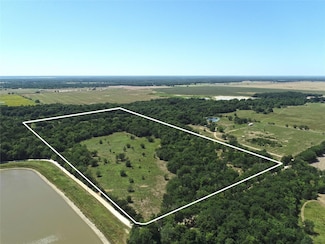 4005 County Rd 2825, Honey Grove, TX 75446