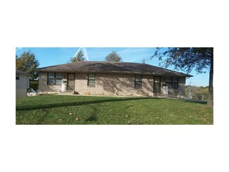 118 S Sterling Ave, Sugar Creek, MO 64054