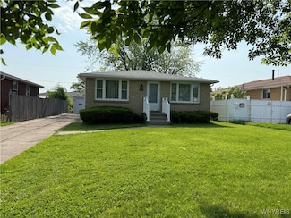 4867 N Bailey Ave, Buffalo, NY 14226