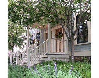 17 Tremont St Unit 2, Cambridge, MA 02139