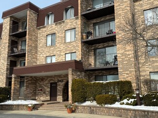 2150 Valencia Dr Unit 100A, Northbrook, IL 60062
