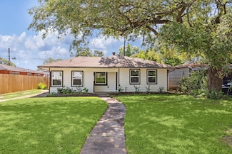 2511 Evergreen Dr, Houston, TX 77087