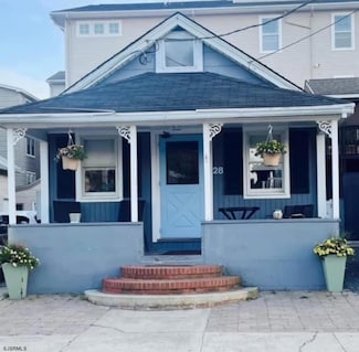 28 40th St, Sea Isle City, NJ 08243
