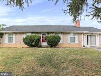 523 Richard St, Martinsburg, WV 25404