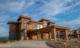 2328 Mimosa Dr, Sevierville, TN 37862