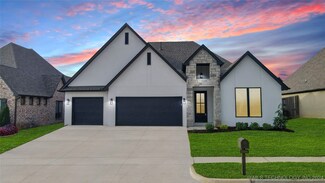 17164 E 42nd St S, Tulsa, OK 74134