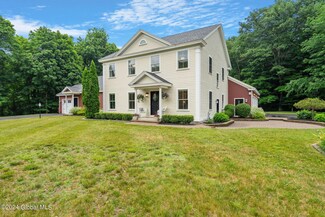 87 Button Rd, Waterford, NY 12188