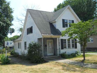 1129 W Lexington Ave, Elkhart, IN 46514