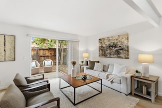 2181 Bella Casa St, Davis, CA 95616