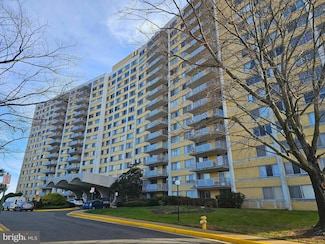 301 N Beauregard St Unit 1210, Alexandria, VA 22312