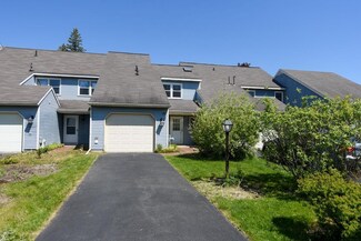 19 Quincy Rd, Glenmont, NY 12077