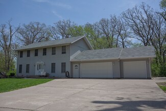 100 Griffin Place SW, Poplar Grove, IL 61065