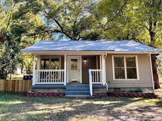 1409 Babcock St, Malvern, AR 72104