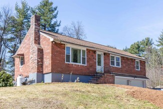 14 Stevens Rd, Pelham, NH 03076
