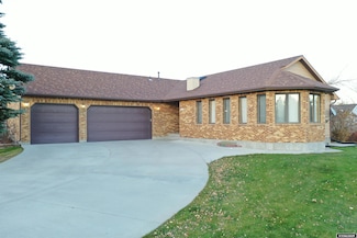 911 Laramie St, Rock Springs, WY 82901