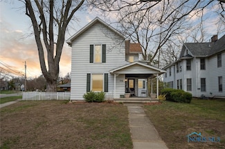 718 W Wooster St, Bowling Green, OH 43402