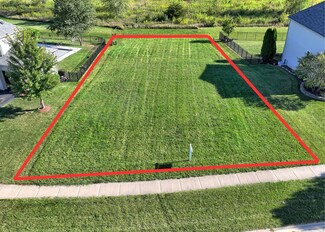 1308 Briarwood Ln, Sandwich, IL 60548