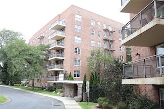 30 S Cole Ave Unit 5H, Spring Valley, NY 10977