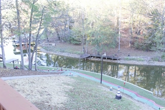 140 S Lake Shore Dr, Talladega, AL 35160