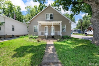 6744 Aliceton Ave, Saint Louis, MO 63123