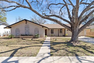 3550 Pinebluff Dr, San Antonio, TX 78230