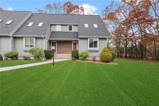 125 Smith Ave Unit 11A, Greenville, RI 02828