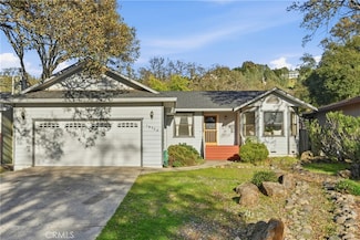 18752 N Shore Dr, Hidden Valley Lake, CA 95467