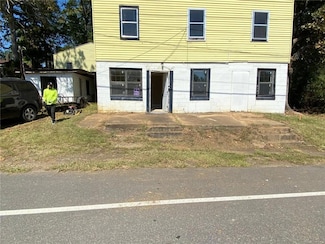 418 Martin Luther King Junior Dr, Fayette, AL 35555