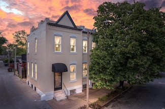 2811 Pennsylvania Ave, Saint Louis, MO 63118