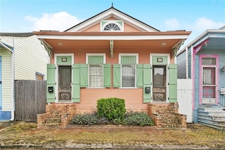 523 Spain St, New Orleans, LA 70117