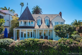7337 Olivetas Ave, La Jolla, CA 92037