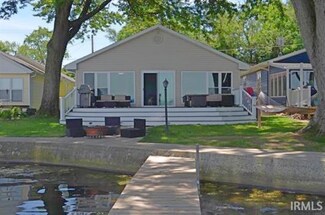 9052 E Hatchery Rd, Syracuse, IN 46567