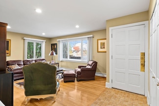 3515 W 22nd St, Minneapolis, MN 55416