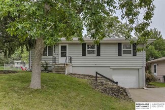 5507 S 114th St, Omaha, NE 68137