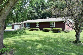 8313 S Olson Rd, Clinton, WI 53525