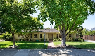 1850 White Oak Dr, Menlo Park, CA 94025