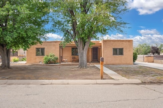 132 San Fidel Rd NW, Albuquerque, NM 87107