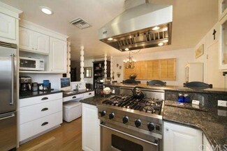 1437 El Mirador Dr, Fullerton, CA 92835