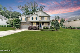 120 Hadley Ct, Southern Pines, NC 28387