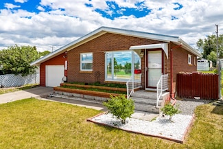 4004 3rd Ave S, Great Falls, MT 59405