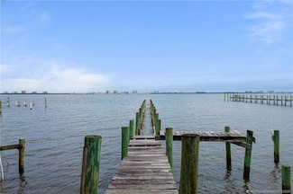 13179 S Indian River Dr, Jensen Beach, FL 34957